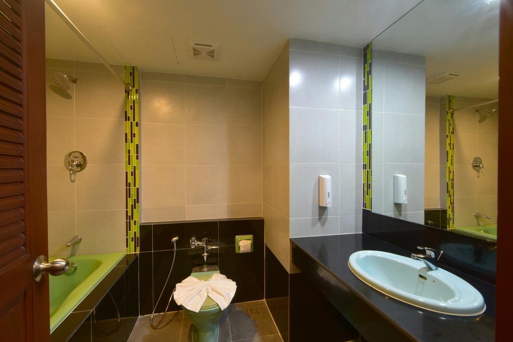 Siam Oriental Hotel Hat Yai Extérieur photo