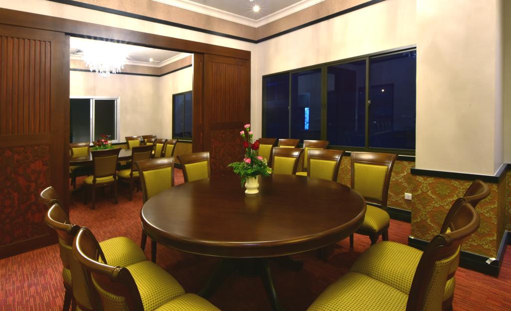 Siam Oriental Hotel Hat Yai Extérieur photo