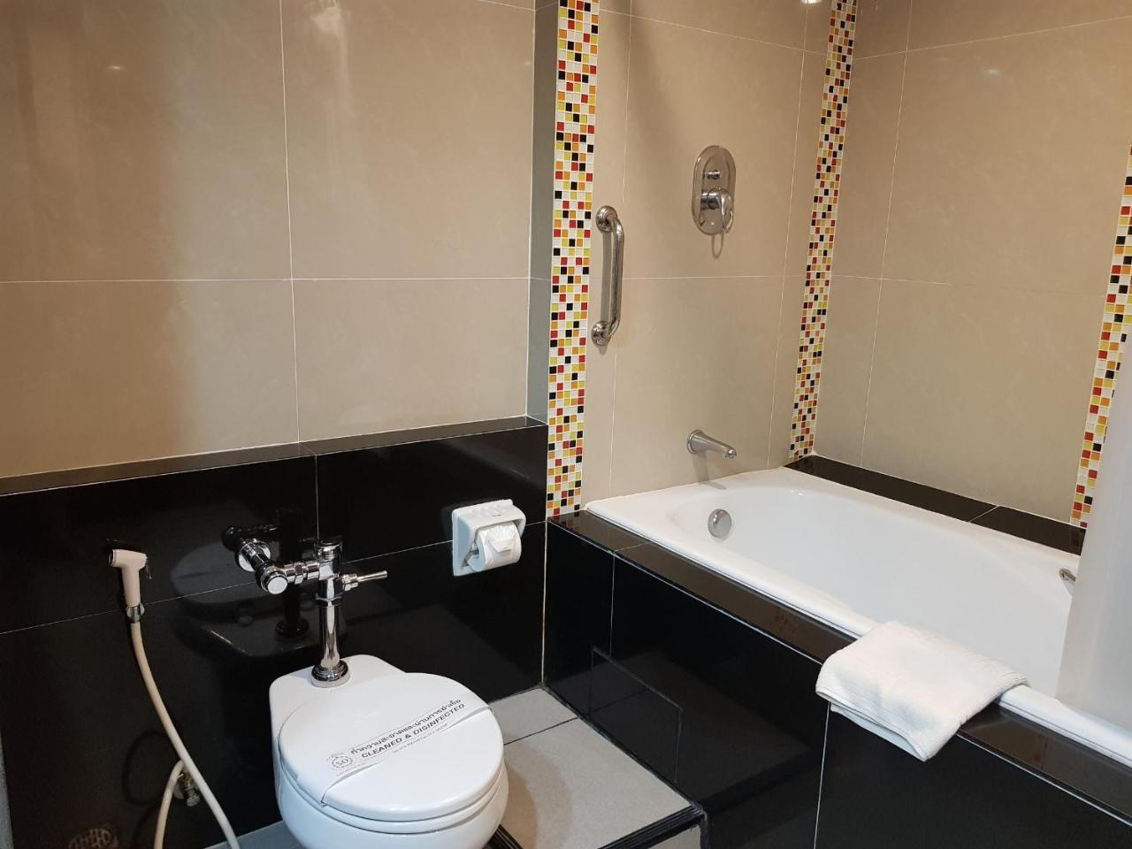Siam Oriental Hotel Hat Yai Extérieur photo